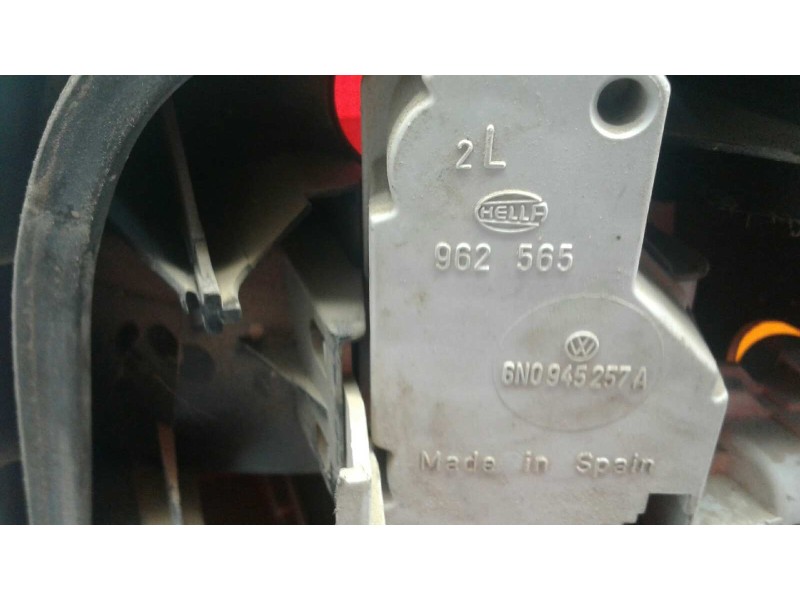 Recambio de piloto trasero izquierdo para volkswagen polo berlina (6n1) air referencia OEM IAM   