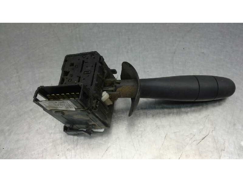 Recambio de mando limpia para renault trafic caja cerrada (ab 4.01) 2.0 dci diesel fap cat referencia OEM IAM   