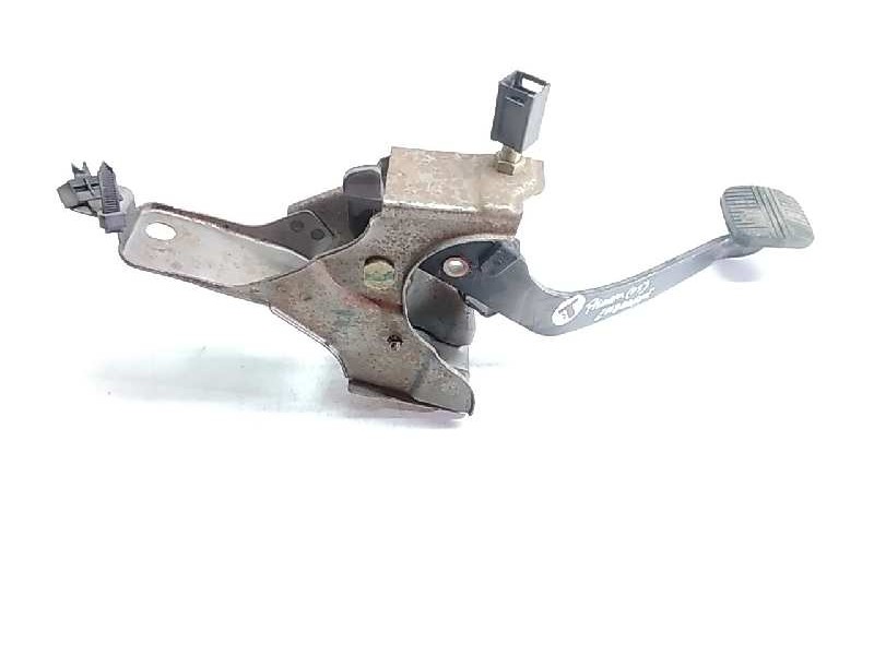 Recambio de pedal embrague para nissan primera berlina (p12) 1.8 16v cat referencia OEM IAM   115627