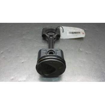 Recambio de piston para nissan juke (f15) 1.6 16v referencia OEM IAM   