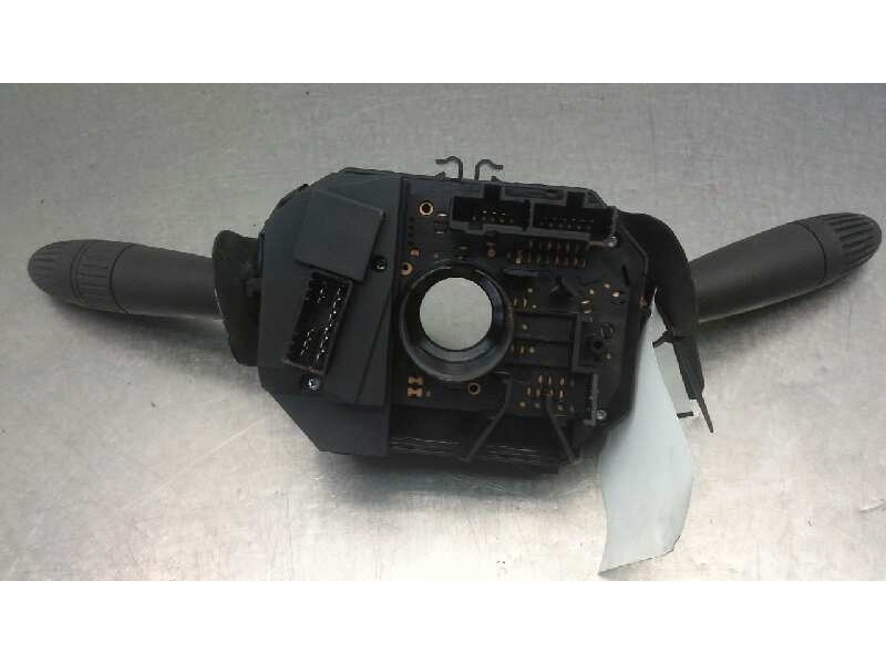 Recambio de mando limpia para fiat punto berlina (188) 1.2 16v sporting referencia OEM IAM   