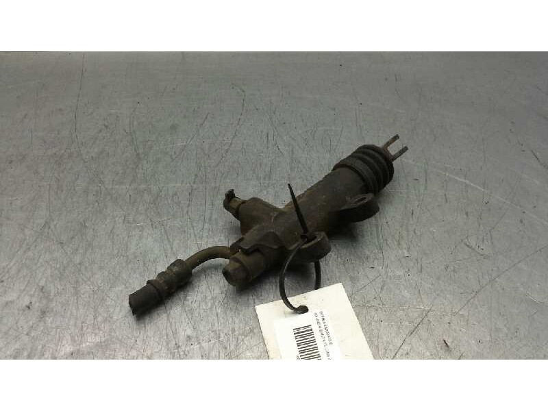 Recambio de bomba embrague para hyundai santa fe (sm) 2.0 gls crdi referencia OEM IAM 4161026000  