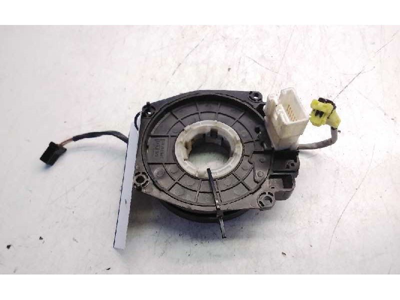 Recambio de anillo airbag para nissan pick-up (d22) td doble cabina navara referencia OEM IAM L8125003853822  