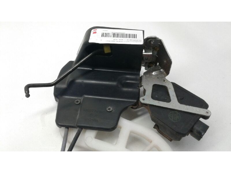 Recambio de cerradura puerta trasera izquierda para kia sportage lx referencia OEM IAM 814111F010  