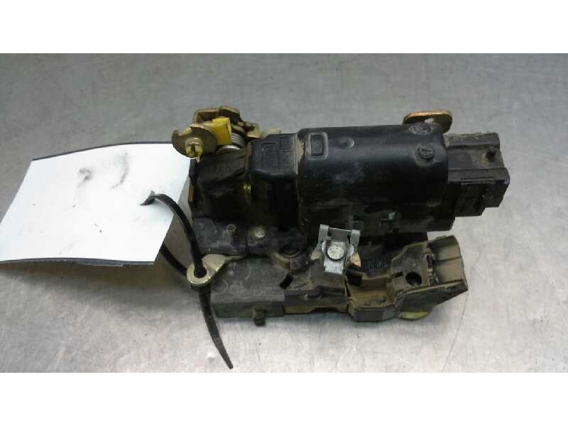 Recambio de cerradura puerta delantera derecha para renault kangoo (f/kc0) authentique oasis referencia OEM IAM 7701046800  