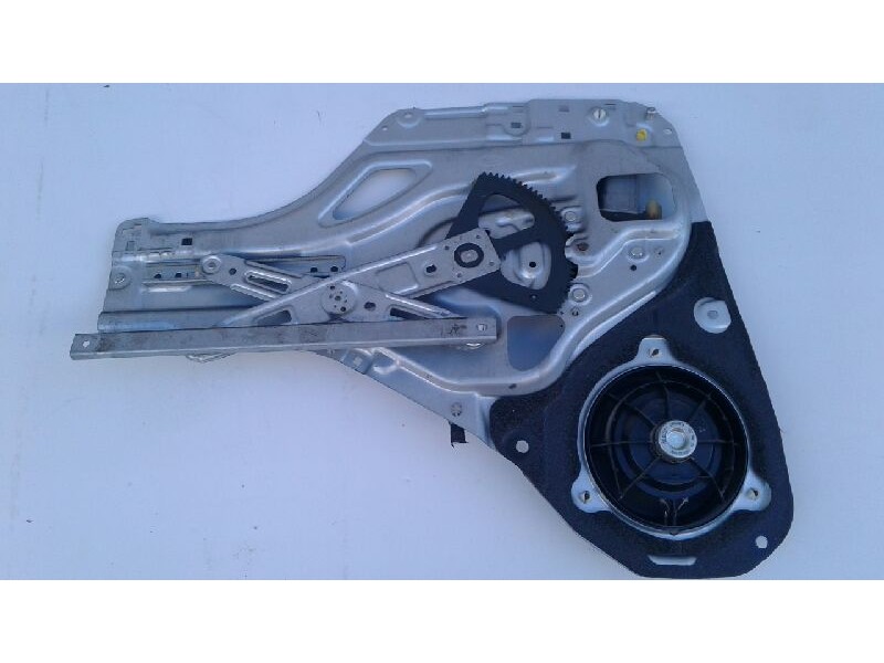 Recambio de elevalunas trasero derecho para kia sportage lx referencia OEM IAM 834041F010  