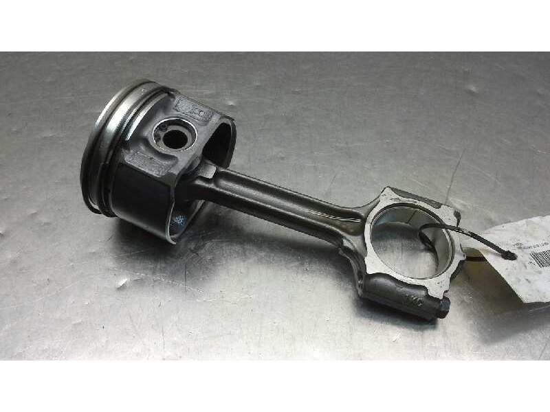 Recambio de piston para nissan juke (f15) 1.6 16v referencia OEM IAM   