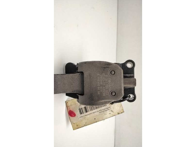 Recambio de pedal acelerador para volkswagen crafter combi (2e) combi 35 batalla larga con techo alto referencia OEM IAM 0280755
