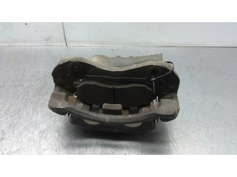 Recambio de pinza freno delantera derecha para hyundai santa fe (sm) 2.0 gls crdi referencia OEM IAM 5819026A00  