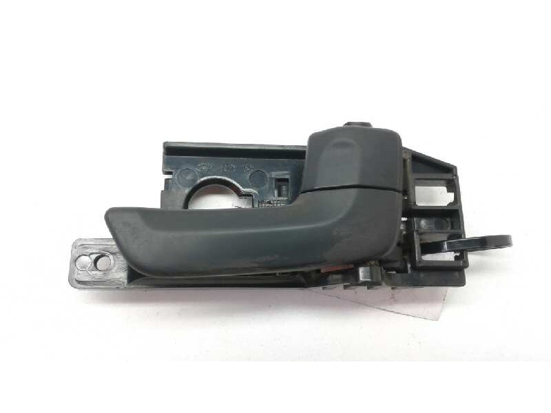 Recambio de maneta interior delantera derecha para kia sportage lx referencia OEM IAM 826201F010  