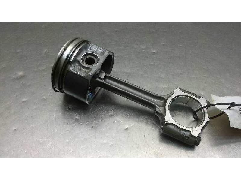 Recambio de piston para nissan juke (f15) 1.6 16v referencia OEM IAM   