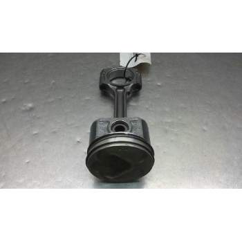 Recambio de piston para nissan juke (f15) 1.6 16v referencia OEM IAM   