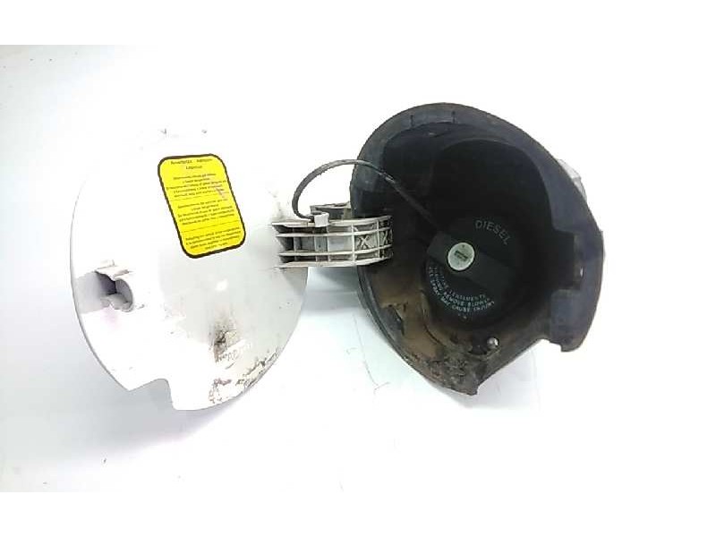 Recambio de tapa exterior combustible para fiat doblo ii (152) pop referencia OEM IAM 0519211540E  