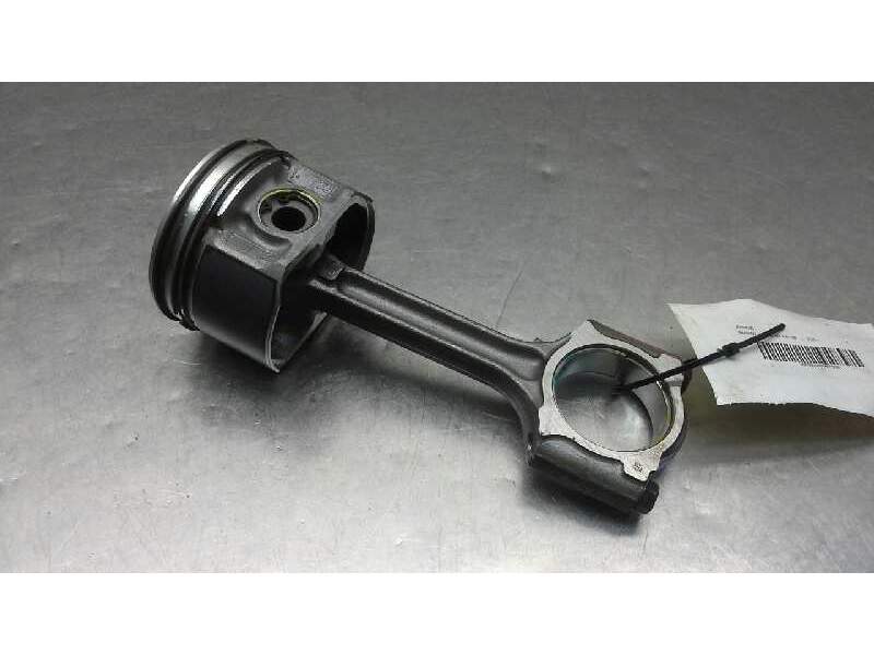 Recambio de piston para nissan juke (f15) 1.6 16v referencia OEM IAM   
