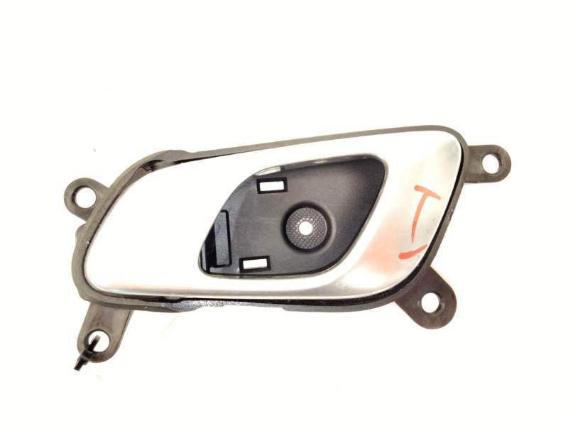 Recambio de maneta interior delantera izquierda para kia xceed (cd) 1.0 t-gdi referencia OEM IAM 82613J7000  