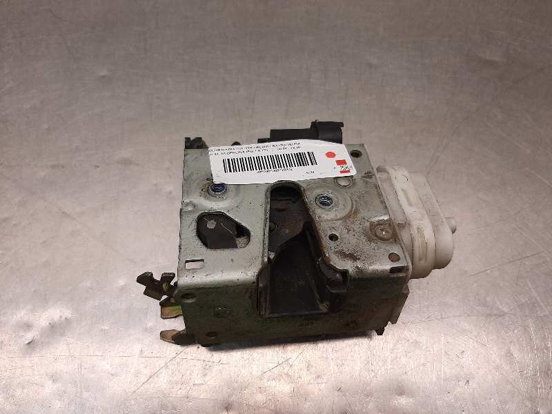 Recambio de cerradura puerta delantera izquierda para audi a4 berlina (b5) 1.9 tdi referencia OEM IAM   