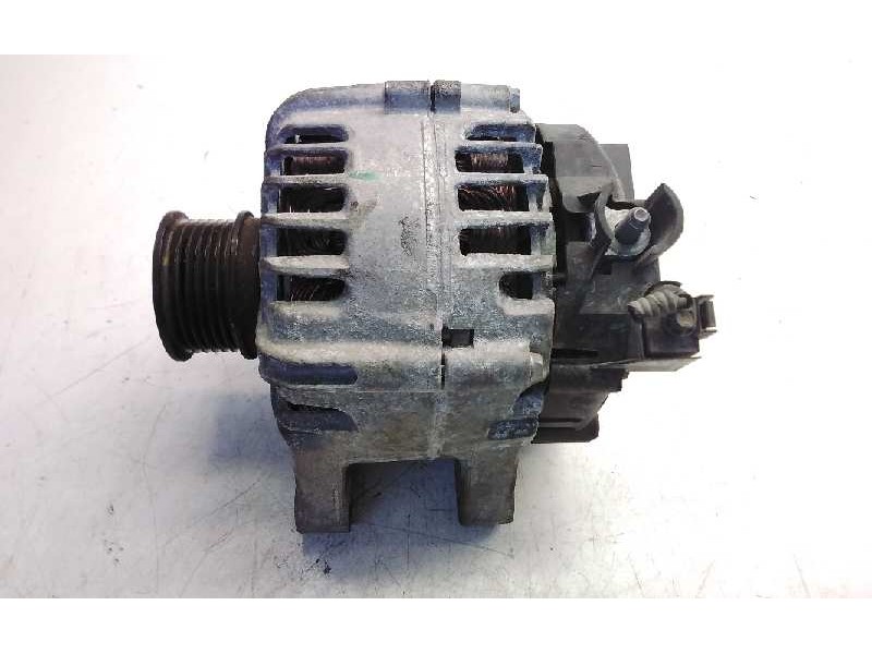Recambio de alternador para ford tourneo courier (c4a) ambiente referencia OEM IAM 2612672B  