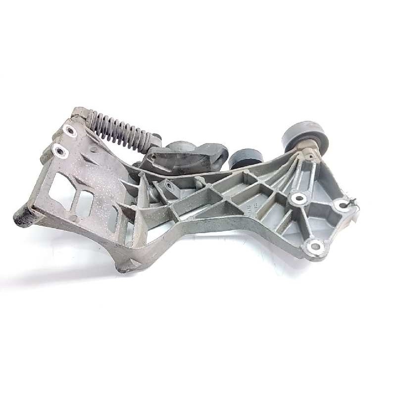 Recambio de soporte alternador para mercedes clase a (w169) 1.5 cat referencia OEM IAM A2662000770  