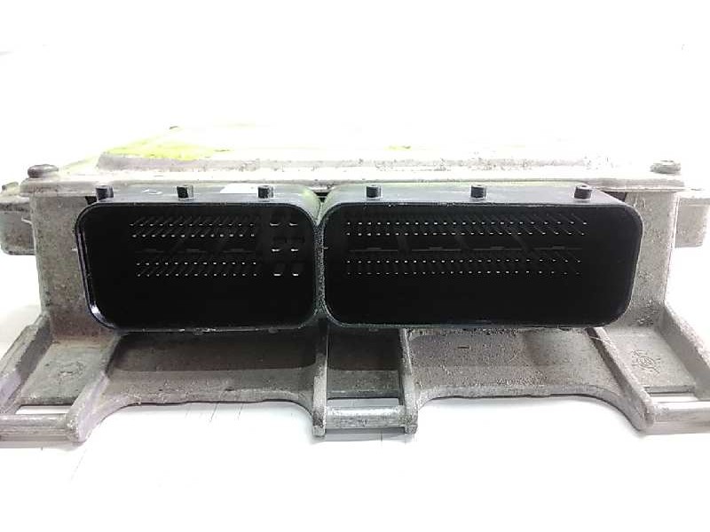 Recambio de centralita motor uce para mercedes clase a (w169) 1.5 cat referencia OEM IAM A2669000900 A0034466040 