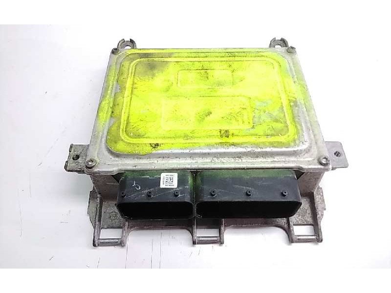 Recambio de centralita motor uce para mercedes clase a (w169) 1.5 cat referencia OEM IAM A2669000900 A0034466040 