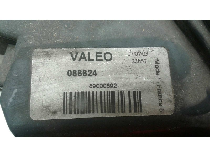 Recambio de faro izquierdo para peugeot 306 berlina 3/5 puertas (s1) 1.9 turbodiesel cat referencia OEM IAM 086624  