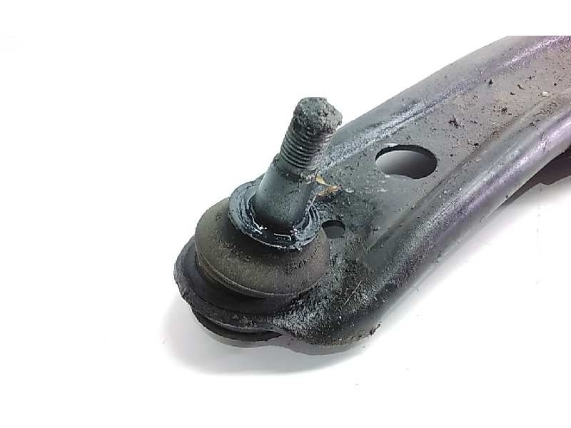 Recambio de brazo suspension inferior delantero izquierdo para toyota yaris active referencia OEM IAM   