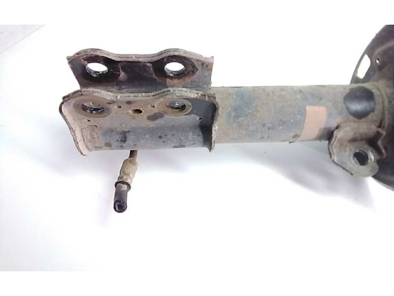 Recambio de amortiguador delantero derecho para toyota yaris active referencia OEM IAM 485100D170  