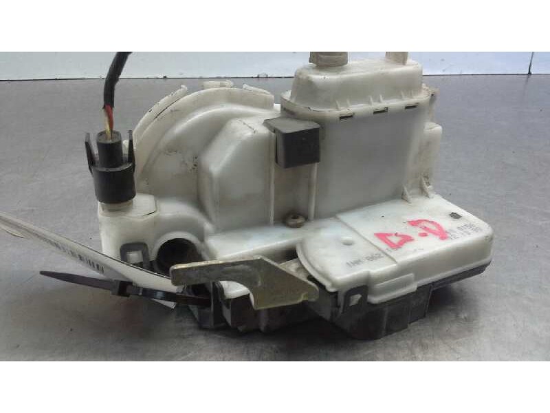 Recambio de cerradura puerta delantera derecha para volkswagen polo berlina (6n2) trendline referencia OEM IAM   