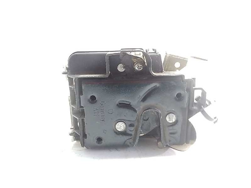 Recambio de cerradura puerta delantera izquierda para volkswagen polo berlina (6n2) trendline referencia OEM IAM 1HM142153  