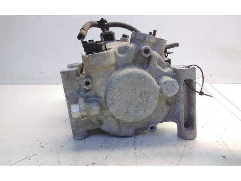 Recambio de compresor aire acondicionado para kia cee´d concept referencia OEM IAM KJ1A1412  