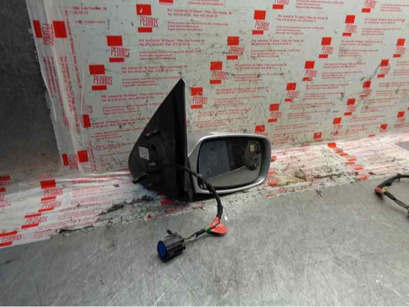 Recambio de retrovisor derecho para ford fiesta berlina ghia referencia OEM IAM 1055397  