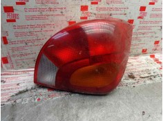 Recambio de piloto trasero derecho para ford fiesta berlina ghia referencia OEM IAM 1044154  