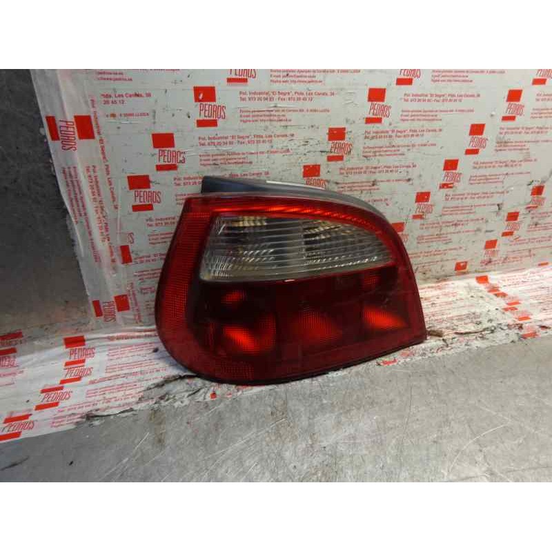 Recambio de piloto trasero izquierdo para renault megane i berlina hatchback (ba0) 1.9 dti alize referencia OEM IAM 7701040648  