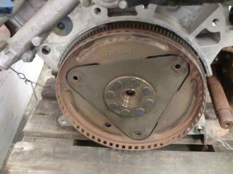 Recambio de motor completo para citroen c5 berlina 3.0 v6 referencia OEM IAM XFX  116683