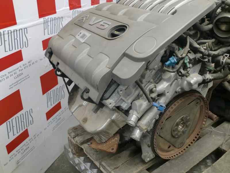 Recambio de motor completo para citroen c5 berlina 3.0 v6 referencia OEM IAM XFX  116683