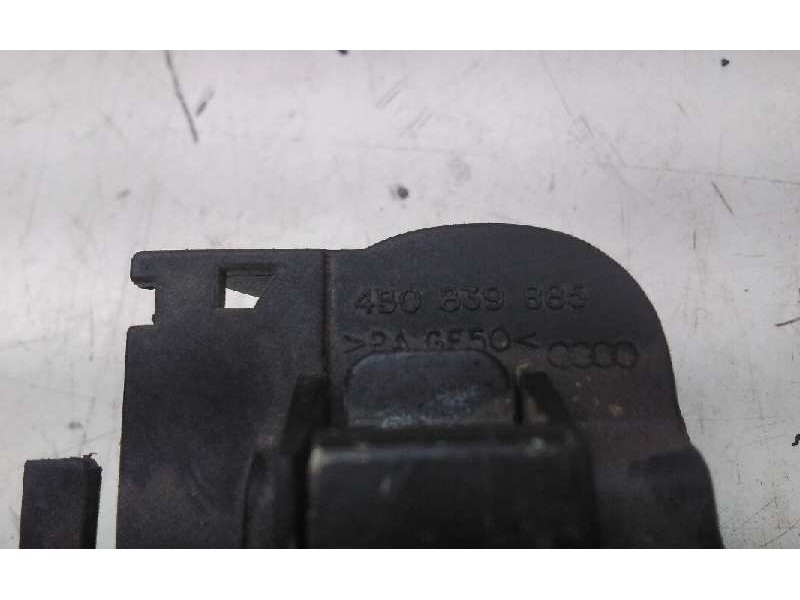 Recambio de maneta exterior trasera izquierda para audi a4 berlina (8e) 2.0 referencia OEM IAM 4B0839885  