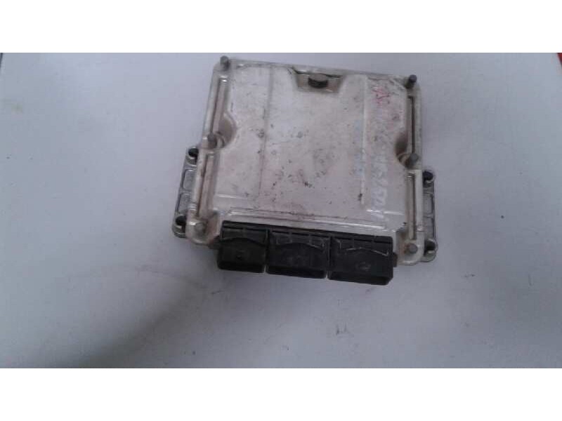 Recambio de centralita motor uce para nissan interstar (x70) 2.5 dci diesel cat referencia OEM IAM 0281010784 370 116728