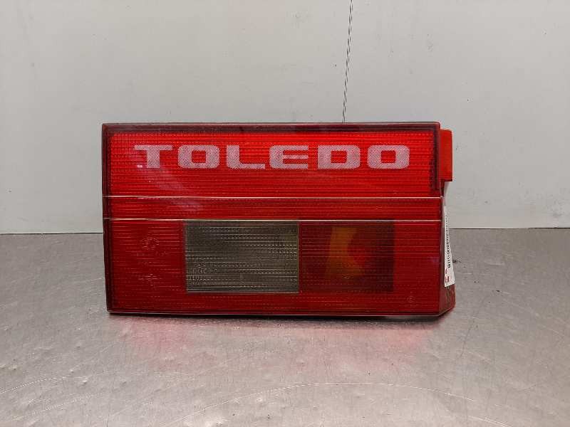 Recambio de piloto trasero izquierdo porton para seat toledo (1l) base referencia OEM IAM   