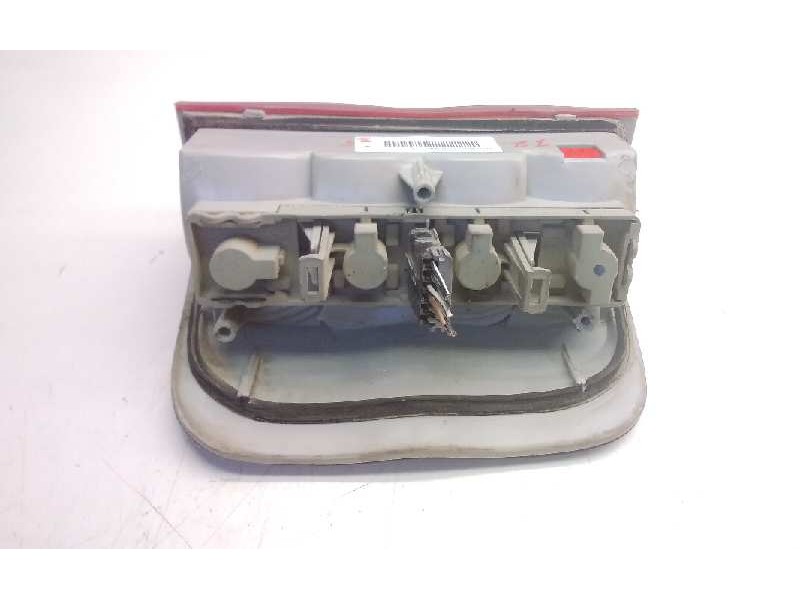 Recambio de piloto trasero izquierdo para opel combo (corsa b) cargo referencia OEM IAM 03802448  