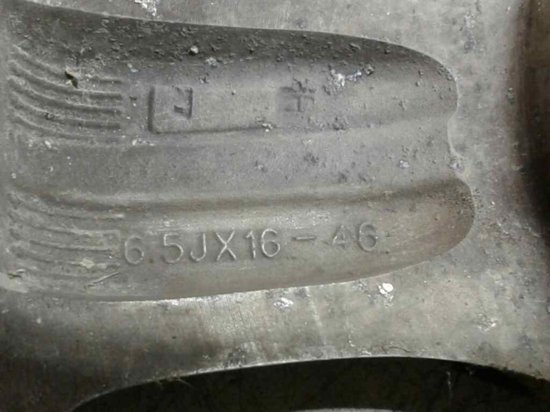 Recambio de llanta aluminio para hyundai santa fe (sm) 2.4 gls referencia OEM IAM 16-5-TORNILLOS ET46 