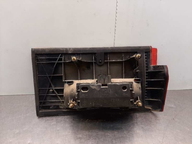 Recambio de piloto trasero derecho porton para seat toledo (1l) base referencia OEM IAM   