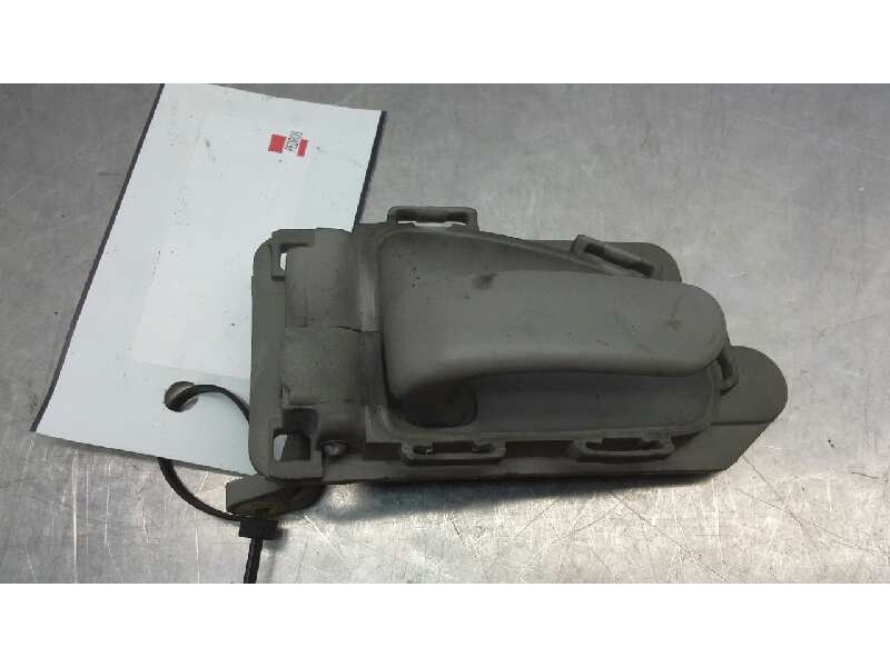 Recambio de maneta interior delantera izquierda para citroen xsara picasso 2.0 hdi exclusive referencia OEM IAM 9631487777  