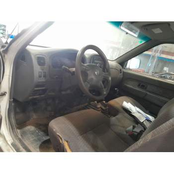 nissan np300 pickup (d22) del año 2011
