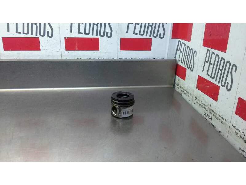 Recambio de piston para mazda 3 berlina (bk) 1.6 cd diesel cat referencia OEM IAM   