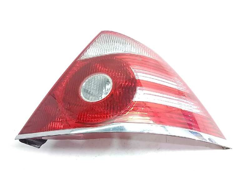 Recambio de piloto trasero derecho para ford mondeo berlina (ge) ghia (06.2003) (d) referencia OEM IAM 6S7113404A  