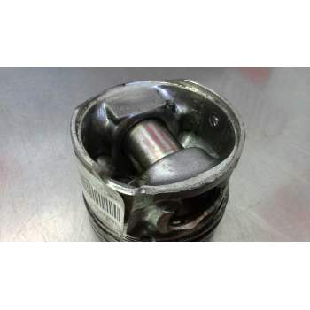 Recambio de piston para mazda 3 berlina (bk) 1.6 cd diesel cat referencia OEM IAM   