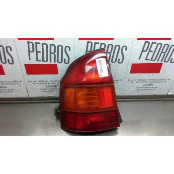 Recambio de piloto trasero izquierdo para mazda 323 berlina (bd1) referencia OEM IAM 0432254L  10300