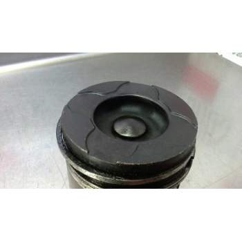 Recambio de piston para mazda 3 berlina (bk) 1.6 cd diesel cat referencia OEM IAM   