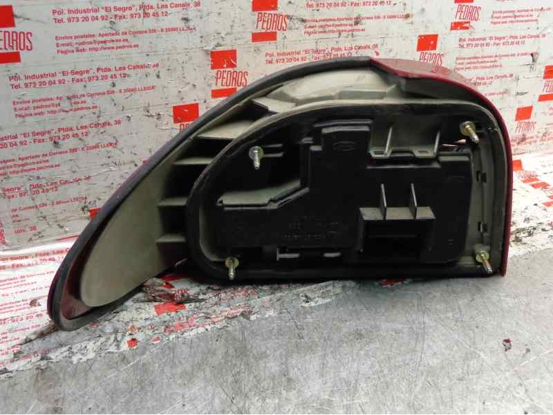 Recambio de piloto trasero derecho para ford mondeo berlina/familiar (fd) clx berlina referencia OEM IAM 1011828  