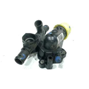 Recambio de caja termostato para renault trafic caja cerrada dci cat referencia OEM IAM 8200907243  